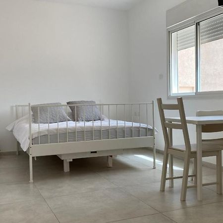 Apartamento אירוח ליד אילת Compliment Near Eilat Be'er Ora Exterior foto